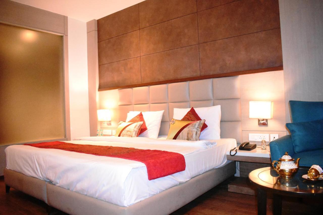 Lemonwood By F9 - Trivoli Garden Chhatarpur New Delhi