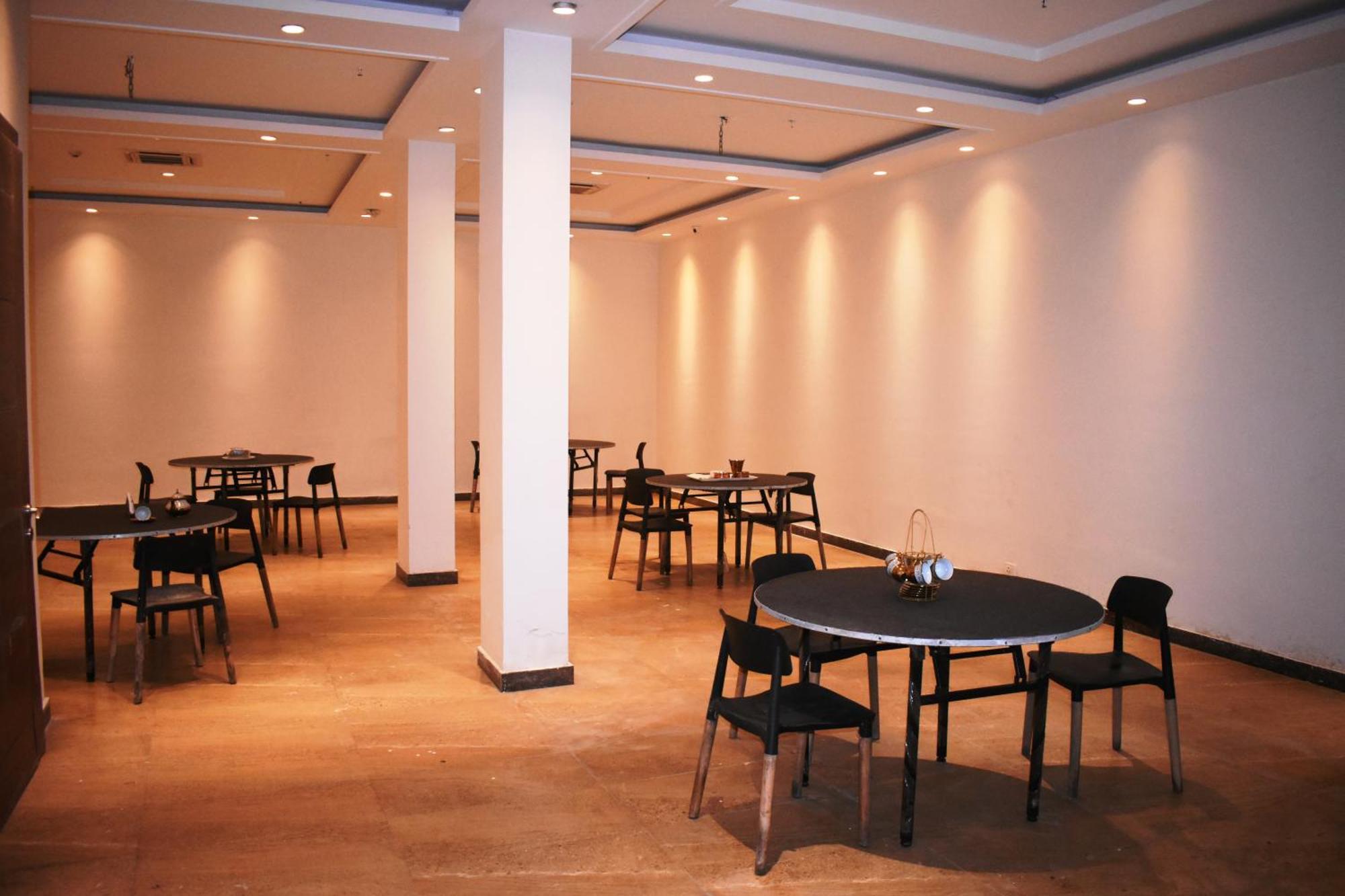 Hotel Lemonwood By F9 - Trivoli Garden Chhatarpur 3*
