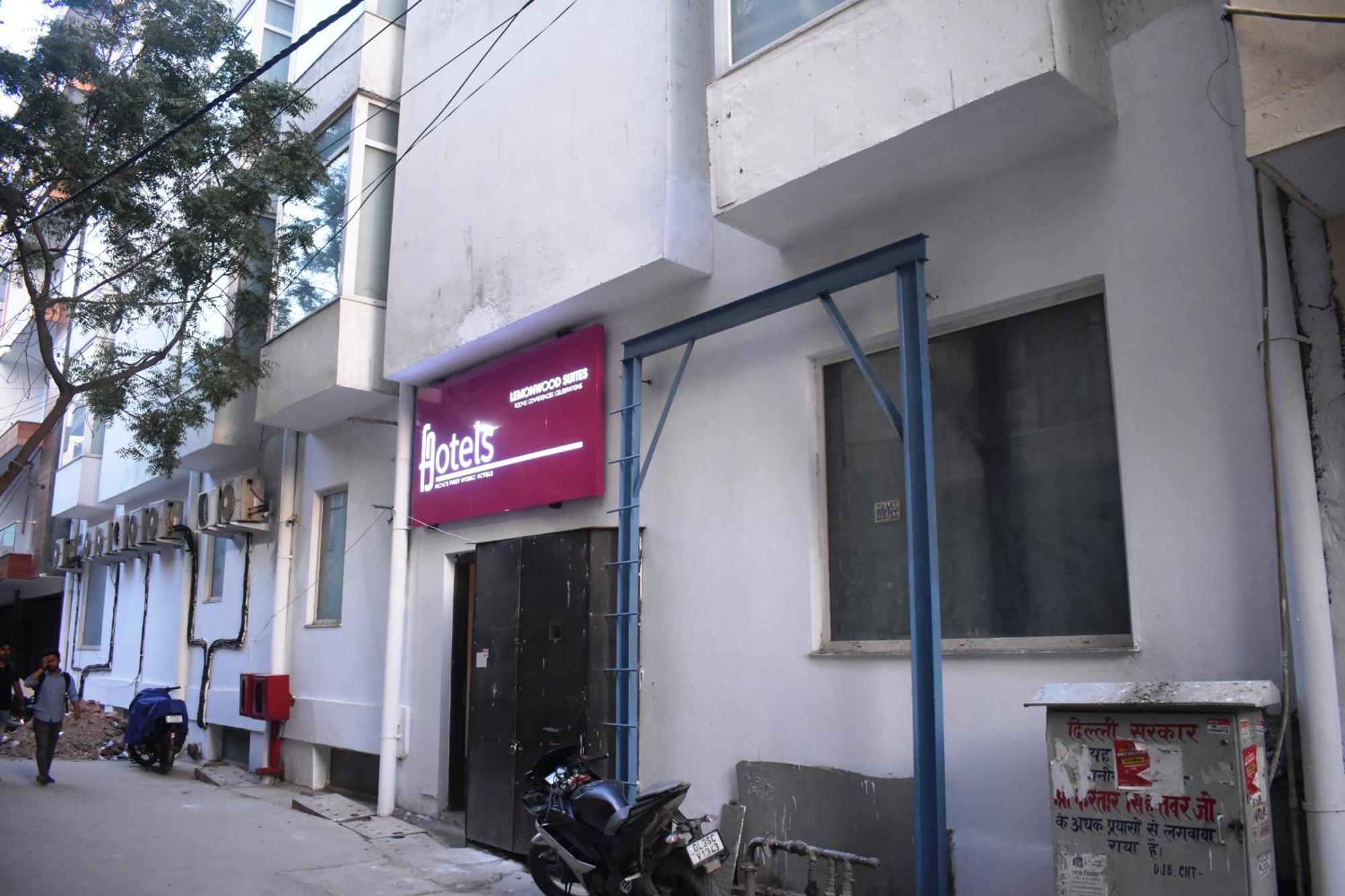 Hotel Lemonwood By F9 - Trivoli Garden Chhatarpur New Delhi